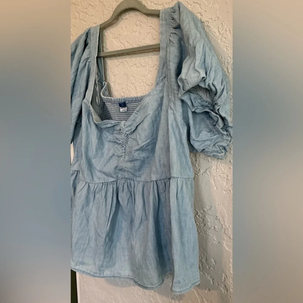 Old Navy Women's Blue Puff Sleeve Top